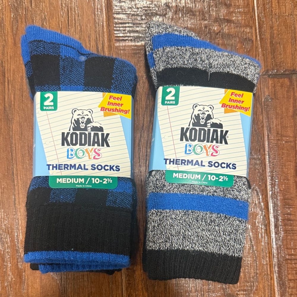 Kodiak Boys Thermal Socks - Black, Blue, and Gray